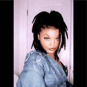 Meet your Posher, Dmya